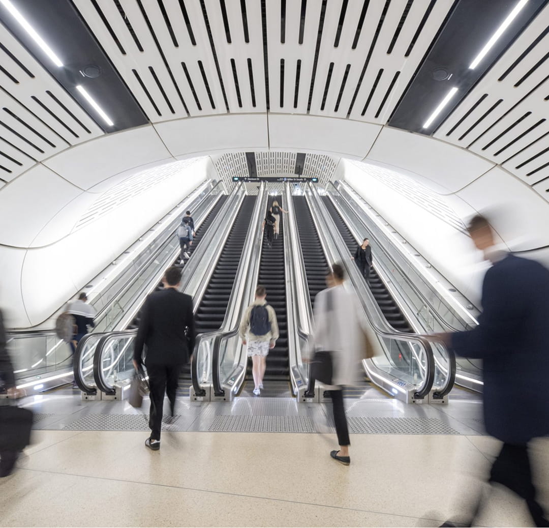 LL VicX - Metro.jpg